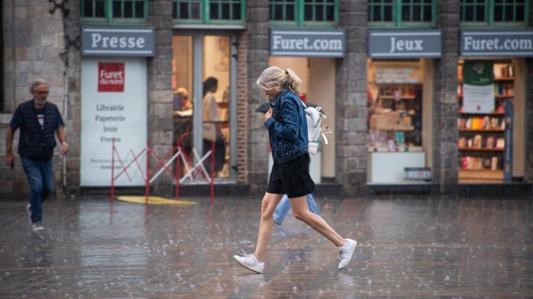 IN IMAGES, IN PICTURES.  The impressive storms that hit the South West and the North of the country