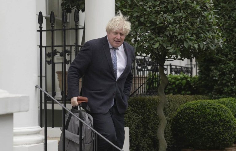 In the UK, Rishi Sunak and Boris Johnson are at loggerheads