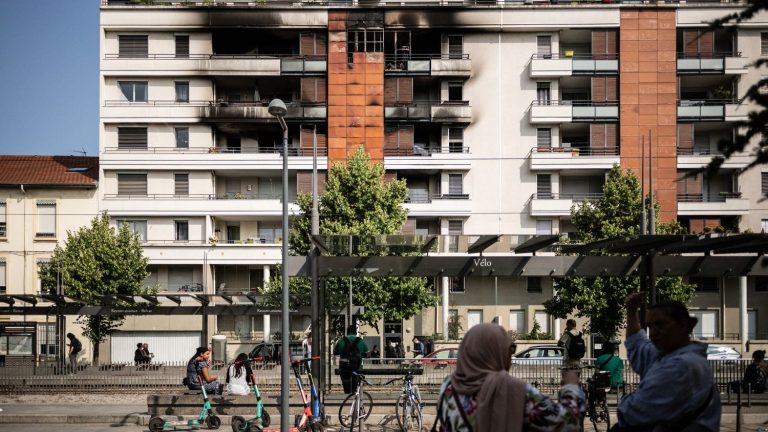 “It could have ended very badly”, says a resident after the fire in a building in Villeurbanne caused by fireworks mortars