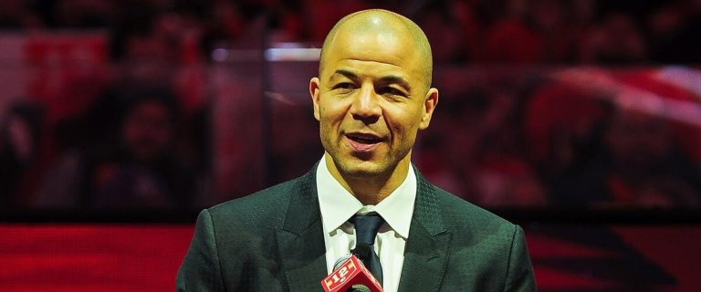 Jarome Iginla returns home