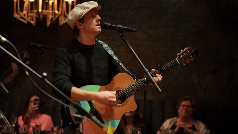 Jason Mraz offers us an eighth album under the sign of infinity