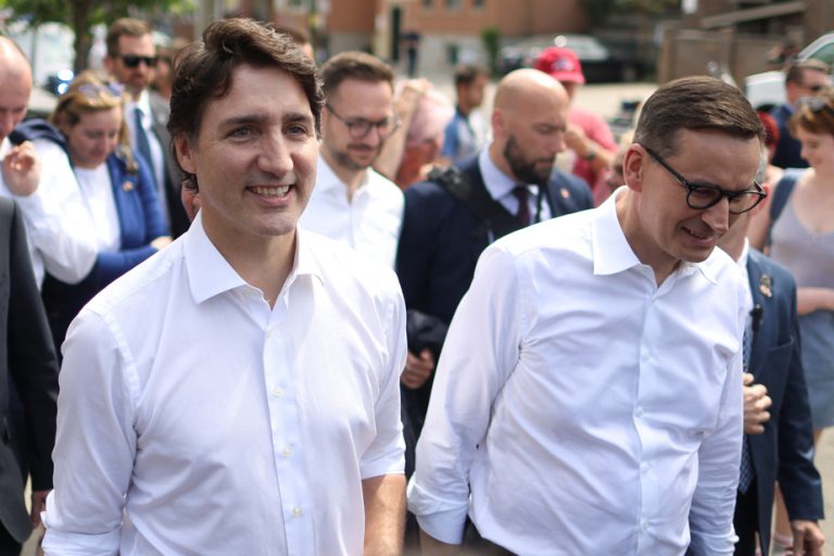 Justin Trudeau raises the back of democracy in Poland