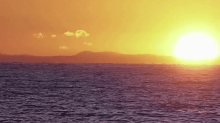 Lake Malawi, a small paradise for fishermen and tourists