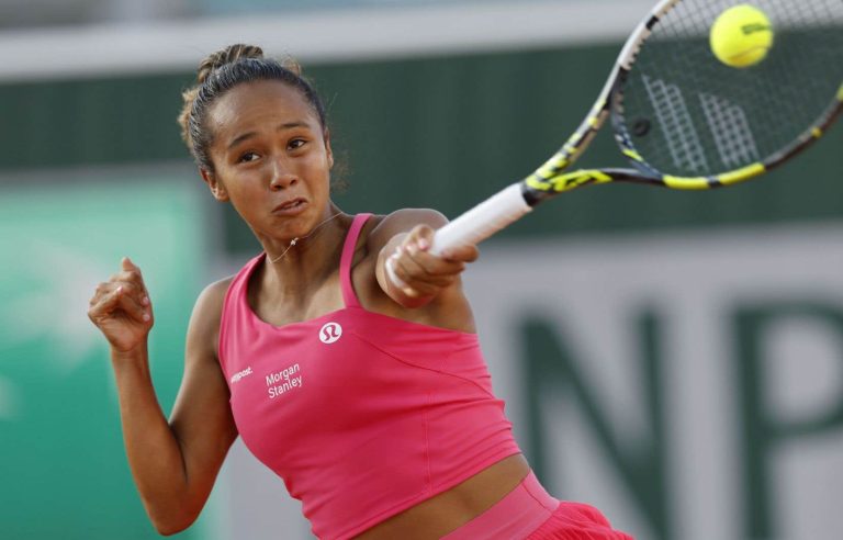 Leylah Fernandez in the women’s doubles final in Paris