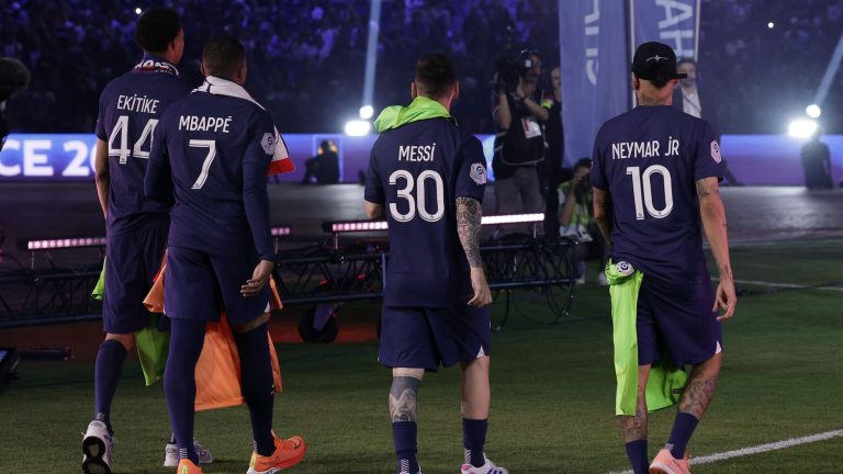 Lionel Messi whistled, party cut short for Christophe Galtier … The strange atmosphere of the celebration of the title of champion of France