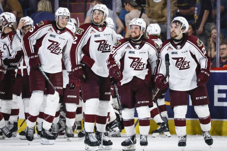 Memorial Cup |  Petes eliminate Blazers in tiebreaker game