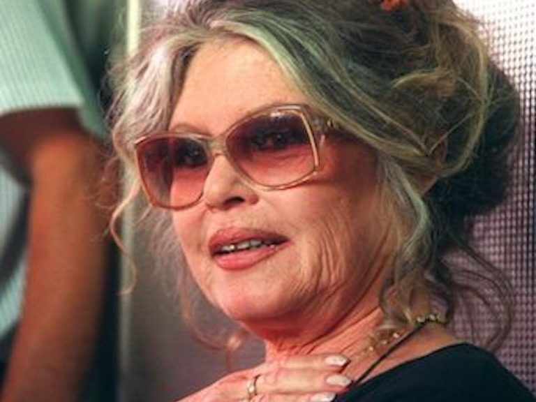 Mireille Dumas assures that actress Brigitte Bardot regrets her “extreme right” remarks but refuses to “ask forgiveness”!