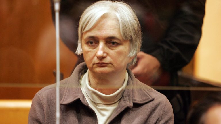 Monique Olivier, ex-wife of Michel Fourniret, returned to the assizes for the disappearance of Estelle Mouzin, Marie-Angèle Domèce and Joanna Parrish