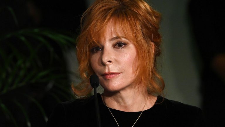 Mylène Farmer’s concerts at the Stade de France canceled on Friday and Saturday