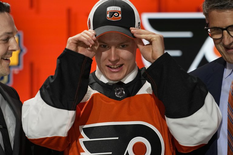 NHL Draft |  Matvei Michkov in Philadelphia, Daniel Brière in heaven