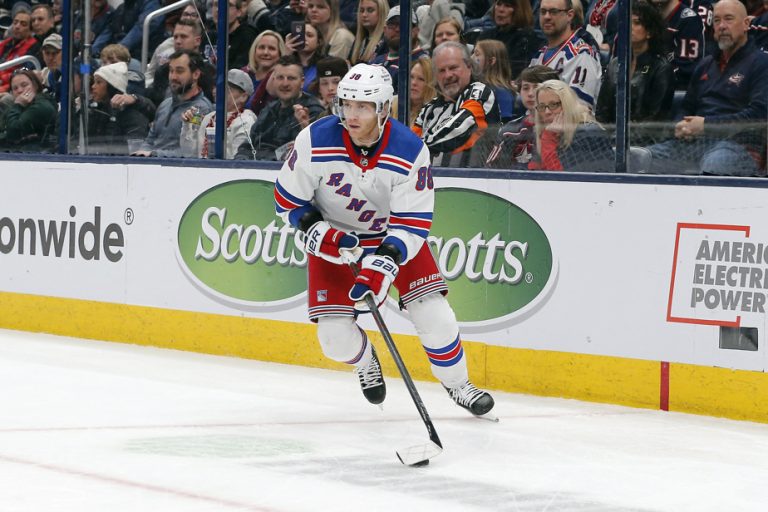 New York Rangers |  Operated on the hip, Patrick Kane will miss 4 to 6 months