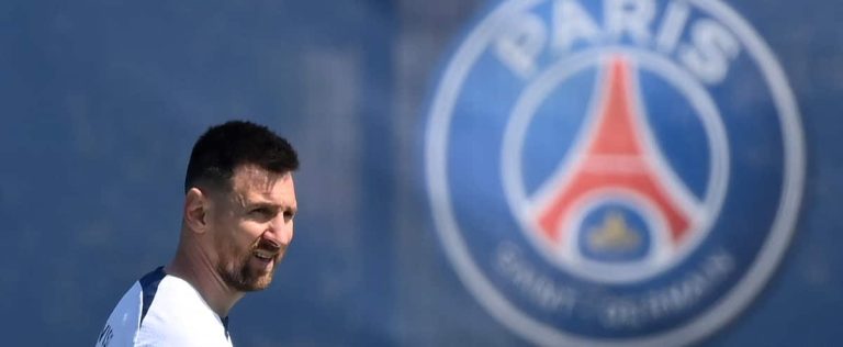 PSG formalizes the departure of Lionel Messi