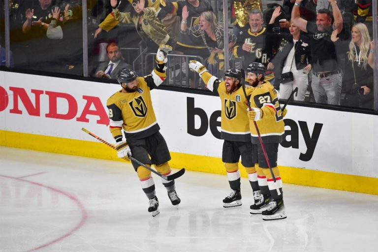 Panthers 2 – Golden Knights 7 |  Quebec celebrates in Vegas