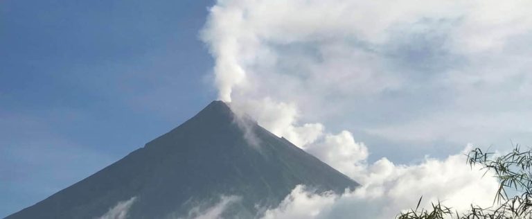 Philippines on alert for ‘dangerous’ volcanic activity