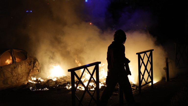 “Rage”, “deep fractures”, “challenge for Macron” … The riots in France commented on by the foreign press