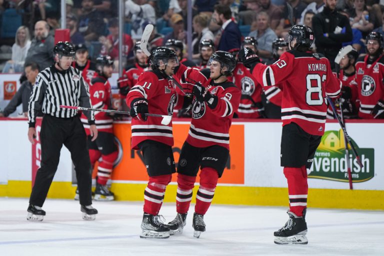 Ramparts 5 – Thunderbirds 0 |  The Remparts win the Memorial Cup