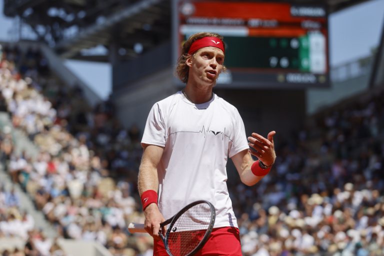 Roland Garros |  Andrey Rublev knocked down in five rounds