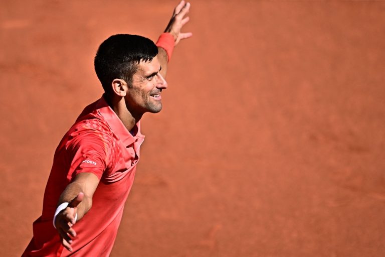 Roland Garros |  Novak Djokovic advances to the quarters for the 17th time