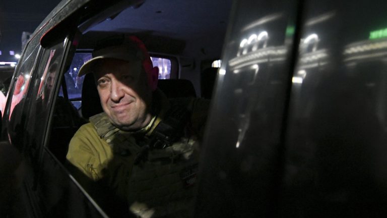 Russian authorities confirm that Yevgeny Prigozhin’s troops have “left Rostov”