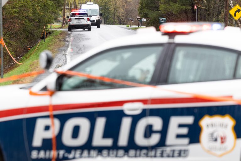 Saint-Jean-sur-Richelieu |  Institutions confined due to a young man armed with an air rifle