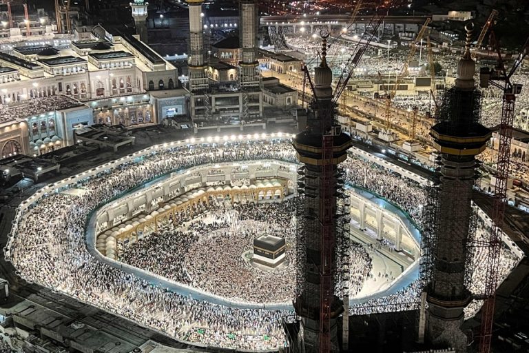 Saudi Arabia |  A first hajj in Mecca with as many pilgrims as before COVID-19