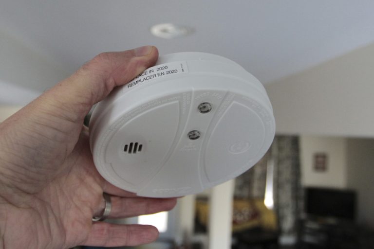 Smoke alarms |  The verification brigade abolished by the fire department