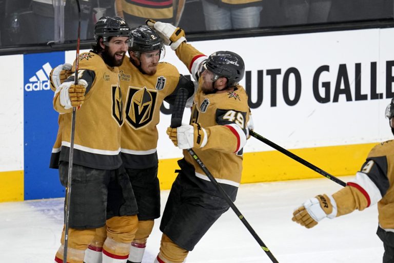 Stanley Cup Final |  Weight at the Golden Knights blue line