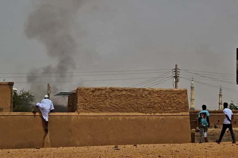 Sudan |  Explosion near army headquarters in Khartoum