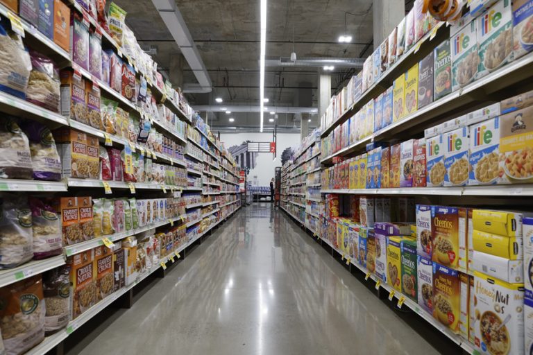 Supermarkets |  More players for lower prices, study concludes