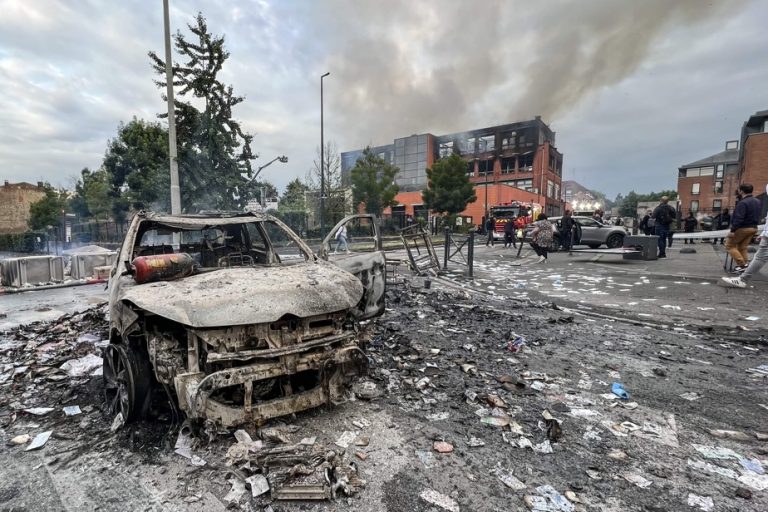 Teenager killed in France |  Third night of riots in France