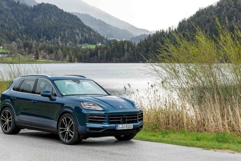 Test bench |  Porsche Cayenne: familiar air