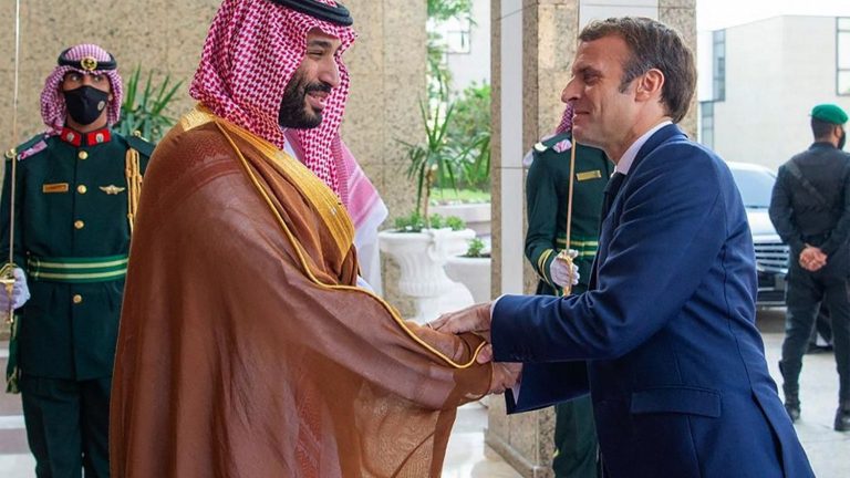 The Crown Prince of Saudi Arabia begins an official visit to France