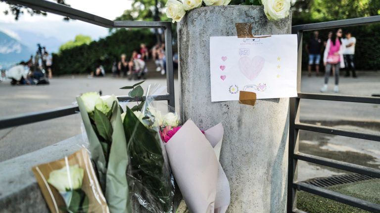 The knife attack in Annecy “comes up against our convictions and our beliefs in a feeling of security”, underlines a psychologist