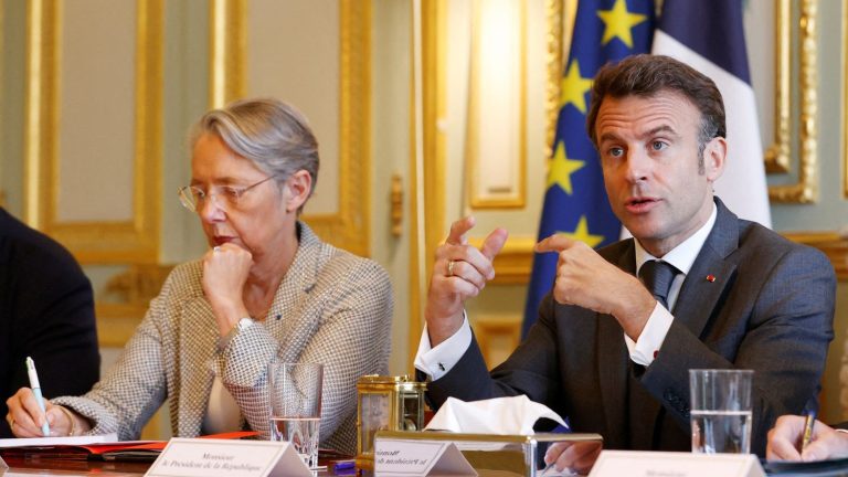 The popularity ratings of Emmanuel Macron and Elisabeth Borne continue to rebound after two months of mistrust