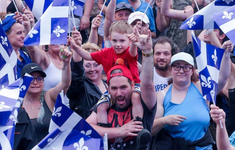 Thousands of Quebecers at the National Day concert in Montreal