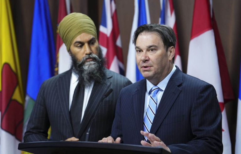 Tired of waiting, the NDP introduces its drug insurance bill