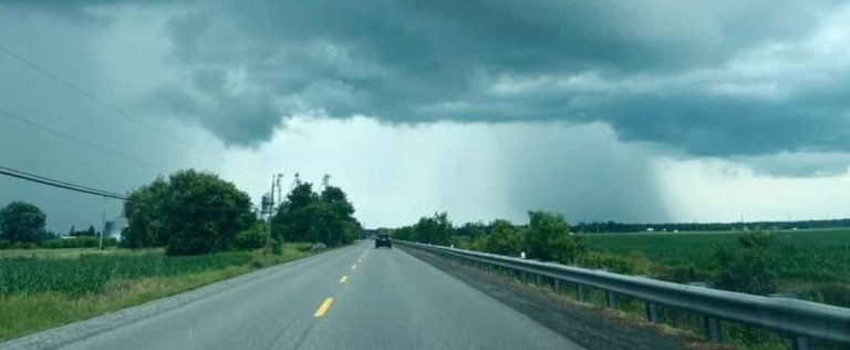 Tornado warning in Outaouais;  severe thunderstorm warnings in several other regions