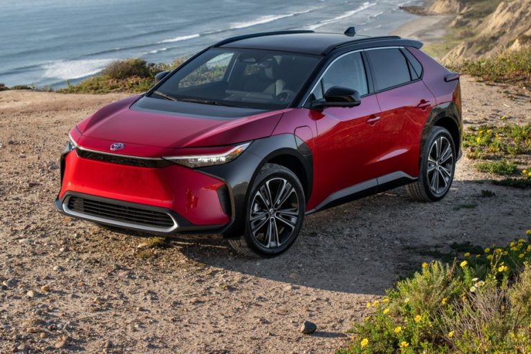 Toyota |  Launch with a view to a battery providing a range of more than 1000 km