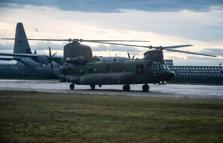 Two Canadian soldiers missing after Chinook helicopter crash