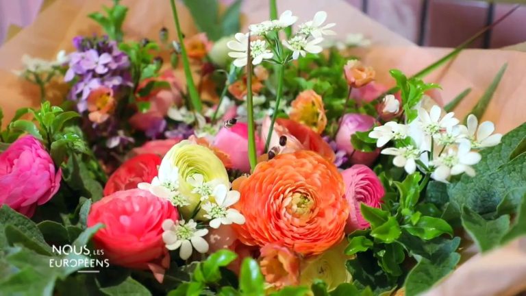 UK’s seasonal local flower market in full bloom