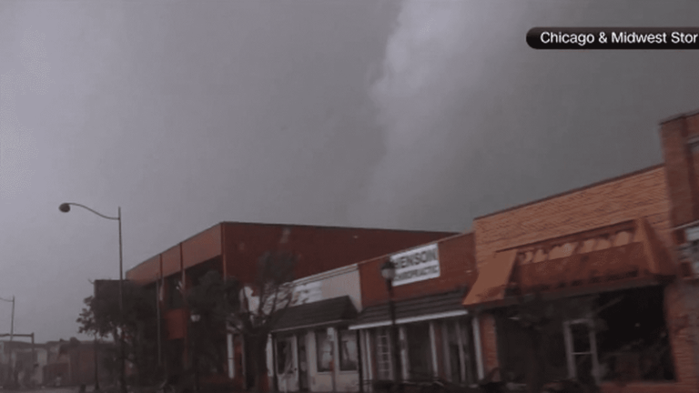 United States: Deadly tornado sweeps through Texas