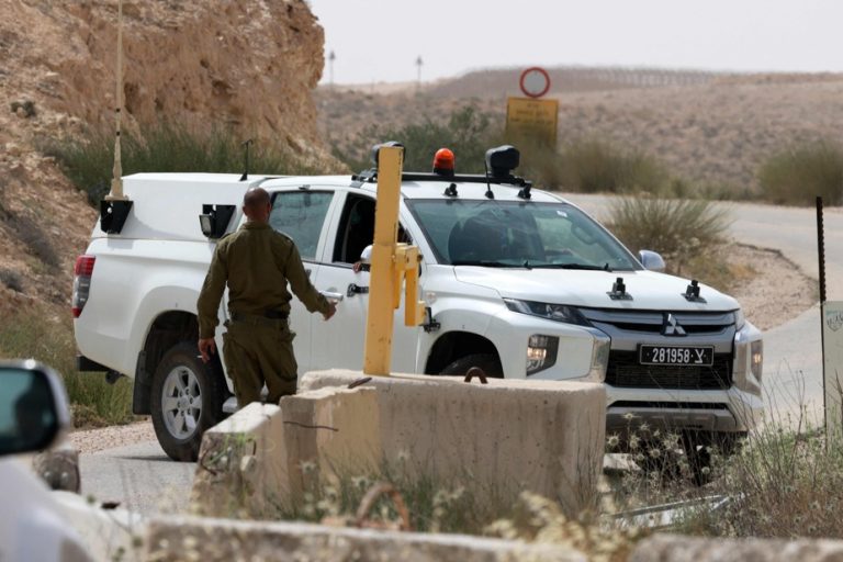 Unknown assailant |  Three Israeli soldiers and an Egyptian “policeman” killed in the Negev desert