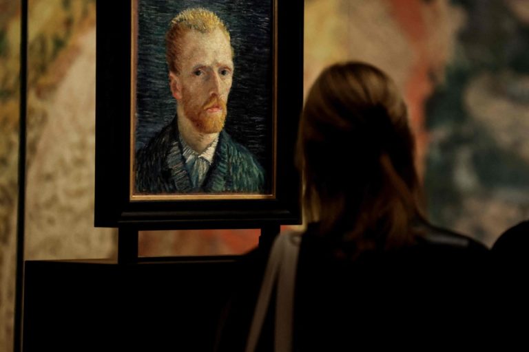 VivaTech Show |  Artificial intelligence brings Van Gogh back to life