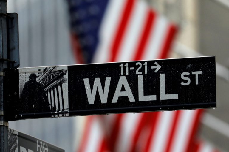 Wall Street ends up slightly