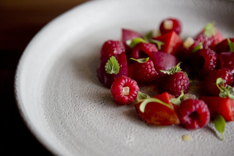 What are we eating ?  |  Cooking berries to celebrate Canada