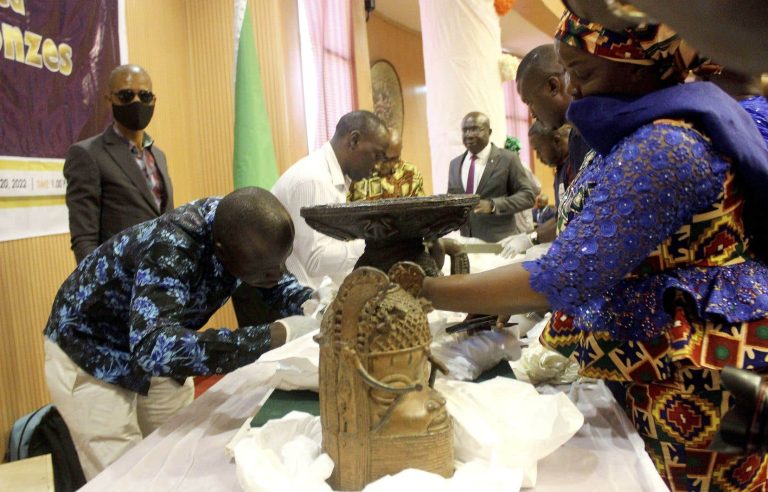 What fate awaits the bronzes of Benin returned to Nigeria?