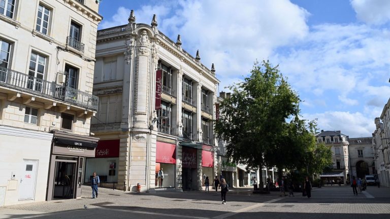 damage recorded in Deux-Sèvres, Charente-Maritime and Vienne