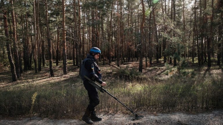 on a densely mined ground, the difficulties of the counter-offensive of the troops of kyiv