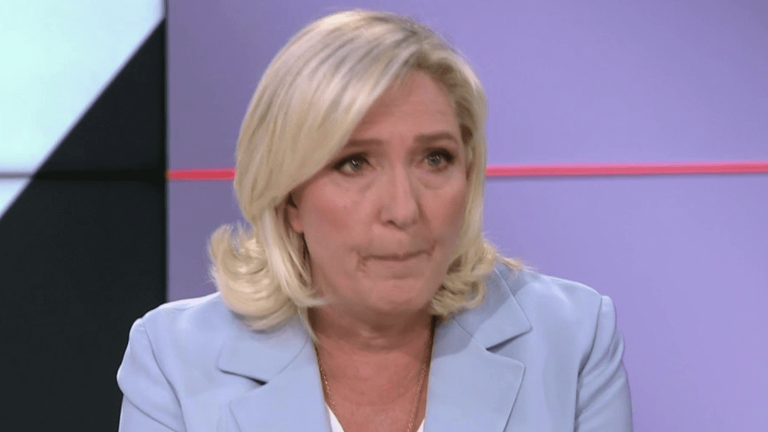 on the war in Ukraine, “it is only through a peace agreement that the conflict will end”, maintains Marine Le Pen