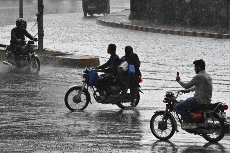 pakistan |  Heavy rains leave 20 dead and 80 injured